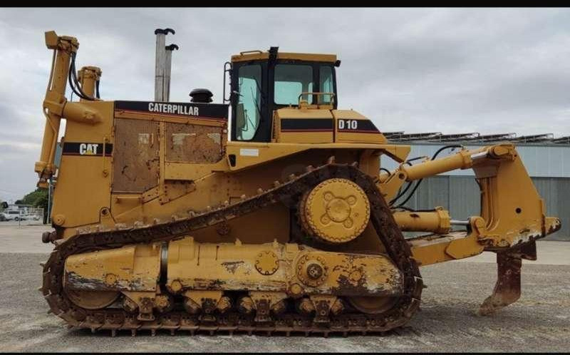 Caterpillar D10 DEPOT BARCELONE - Bulldozer: picture 3 Caterpillar D10 DEPOT BARCELONE - Bulldozer: picture 3