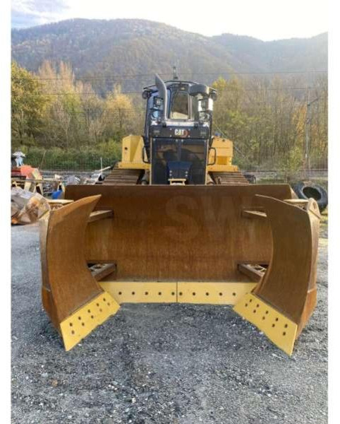 Caterpillar D6LGP - Bulldozer: picture 4 Caterpillar D6LGP - Bulldozer: picture 4