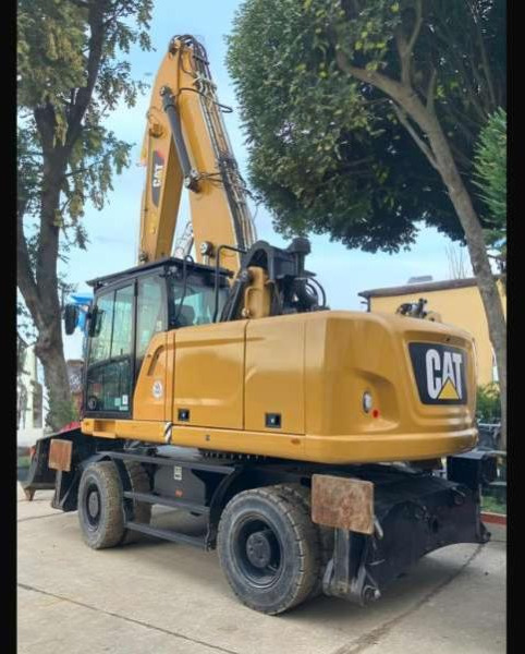 Caterpillar MH3022 - Waste/ Industry handler: picture 2 Caterpillar MH3022 - Waste/ Industry handler: picture 2