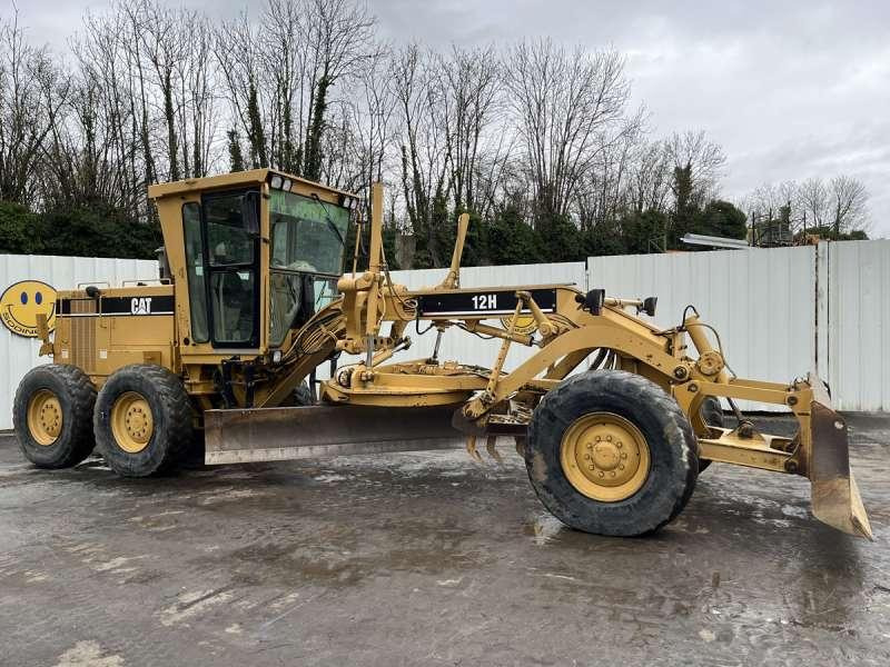 Caterpillar Niveleuse 12H-ES - Grader: picture 1 Caterpillar Niveleuse 12H-ES - Grader: picture 1