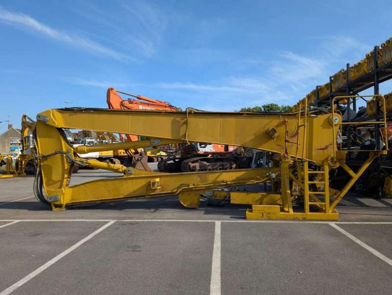 Caterpillar Pelle de démolition 330D L + BRAS DE DEMOLITION - Demolition excavator: picture 3 Caterpillar Pelle de démolition 330D L + BRAS DE DEMOLITION - Demolition excavator: picture 3