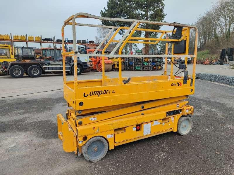 Haulotte Nacelle CISEAUX COMPACT 8 - Vertical mast lift: picture 4 Haulotte Nacelle CISEAUX COMPACT 8 - Vertical mast lift: picture 4