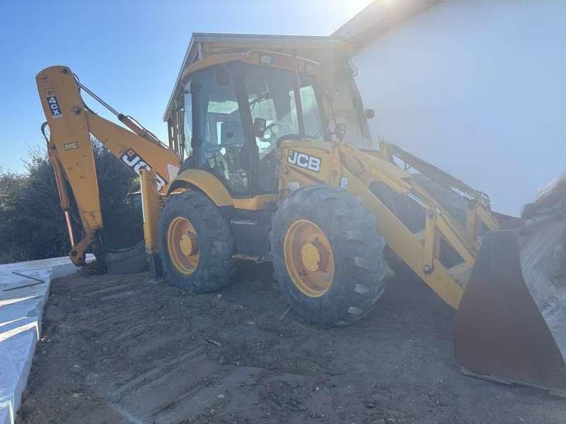 Jcb Tractopelle 4CX - Backhoe loader: picture 2 Jcb Tractopelle 4CX - Backhoe loader: picture 2