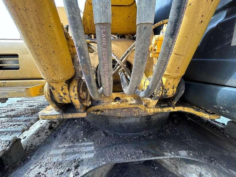 Crawler excavator Komatsu PC180LC-6K MACHINE SUISSE: picture 30