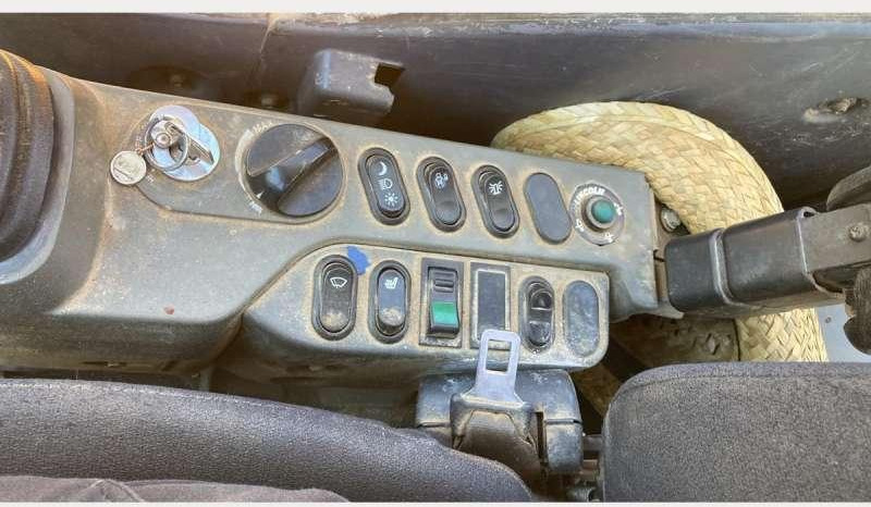 Leasing of Komatsu PC210LC Komatsu PC210LC: picture 11