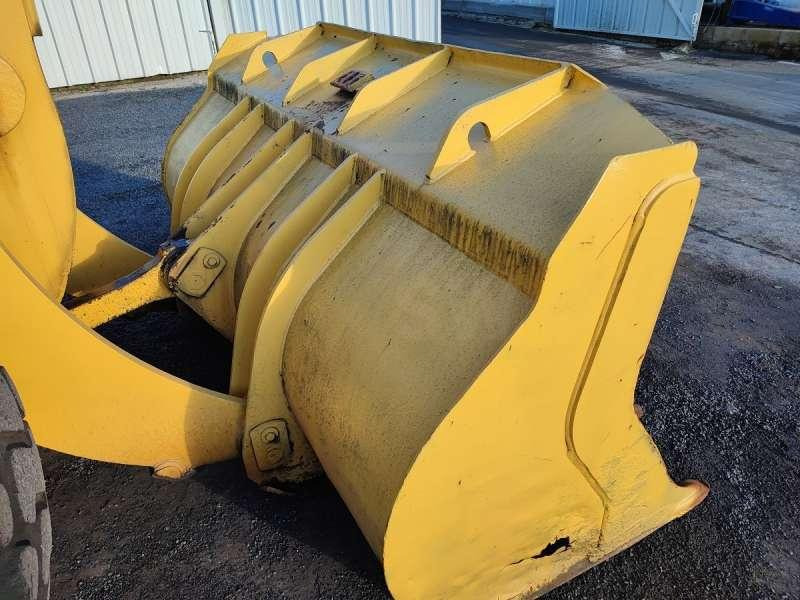 Wheel loader Komatsu WA270-3: picture 12 Wheel loader Komatsu WA270-3: picture 12