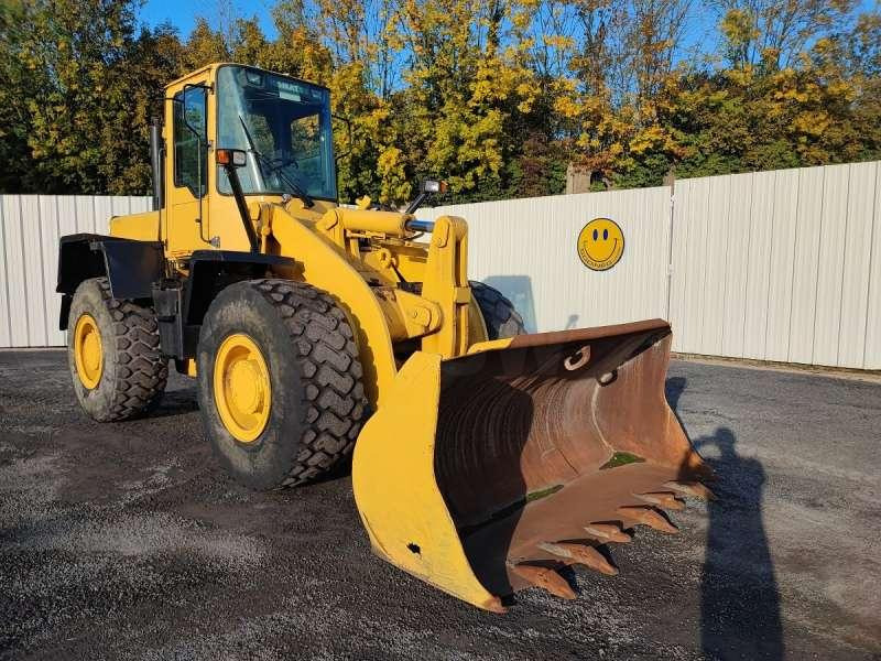 Wheel loader Komatsu WA270-3: picture 8 Wheel loader Komatsu WA270-3: picture 8