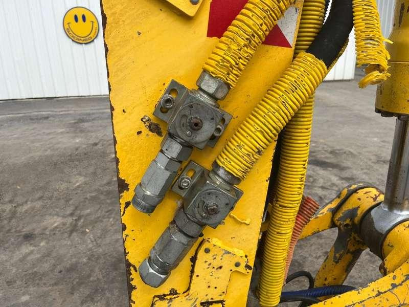 Wheel excavator Liebherr A900 C LITRONIC: picture 16