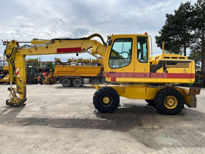 Liebherr A900 C LITRONIC - Wheel excavator: picture 4 Liebherr A900 C LITRONIC - Wheel excavator: picture 4