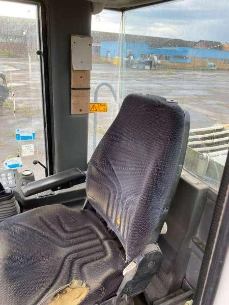 Wheel loader Liebherr L544 2PLUS2: picture 16