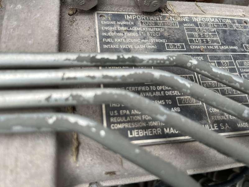 Wheel loader Liebherr L554: picture 42