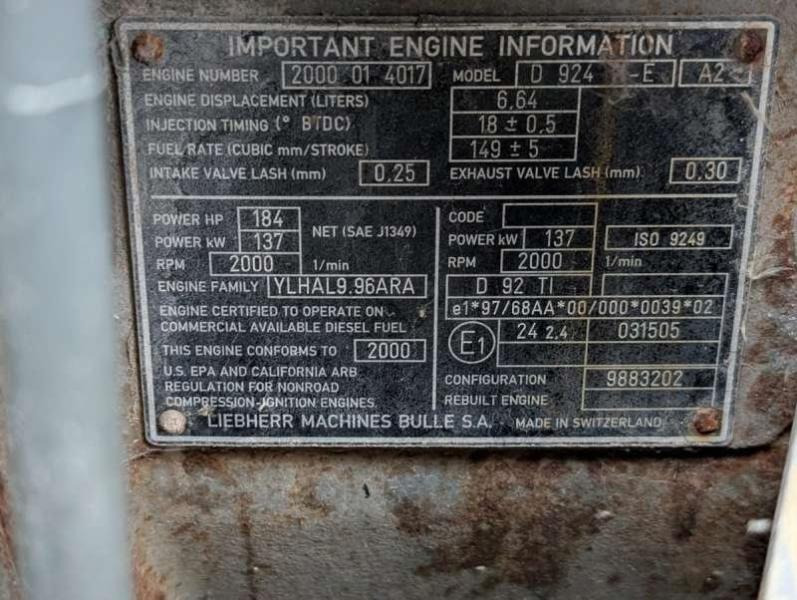 Wheel loader Liebherr L554: picture 43