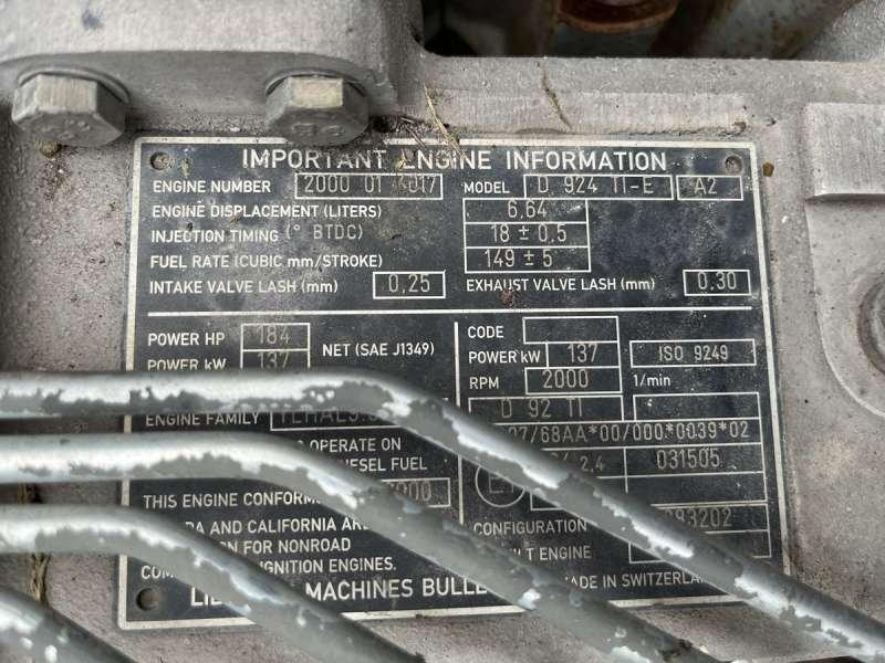 Wheel loader Liebherr L554: picture 41