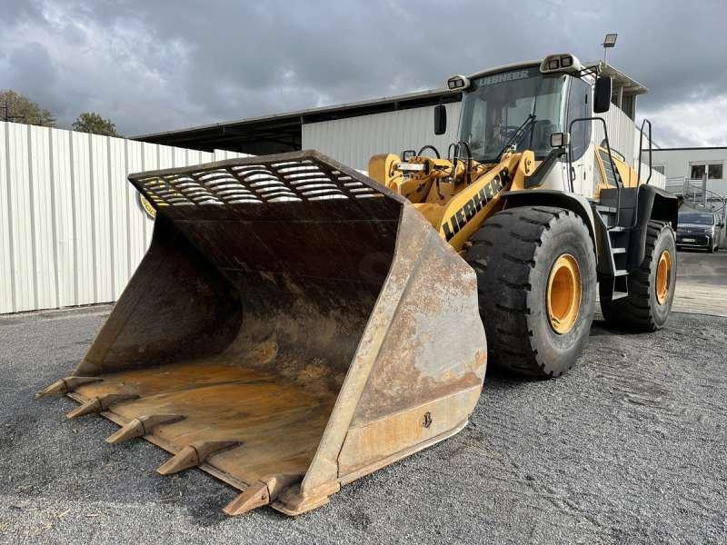 Liebherr L576 - Wheel loader: picture 2 Liebherr L576 - Wheel loader: picture 2