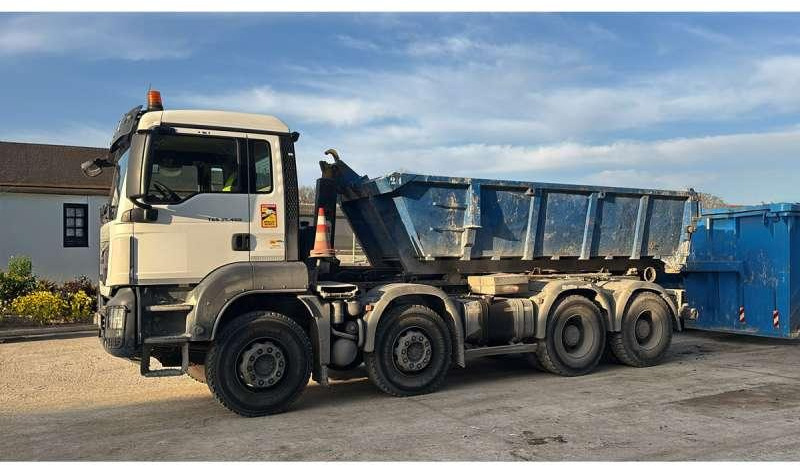 MAN Camion Ampliroll TGS 35.460 8X4 - Hook lift truck: picture 1 MAN Camion Ampliroll TGS 35.460 8X4 - Hook lift truck: picture 1