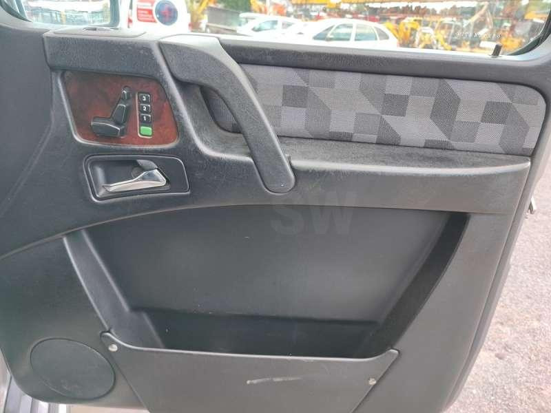 SUV Mercedes G 270 2.7 CDI: picture 39