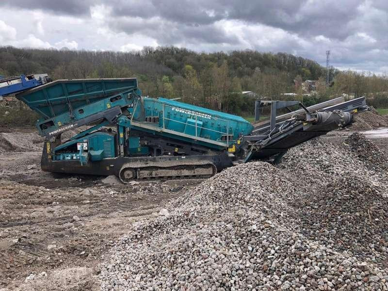 Powerscreen Warrior 1800 - Screener: picture 1 Powerscreen Warrior 1800 - Screener: picture 1