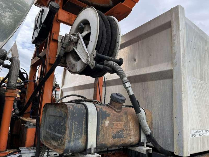 Asphalt machine Renault PREMIUM 370-26: picture 28