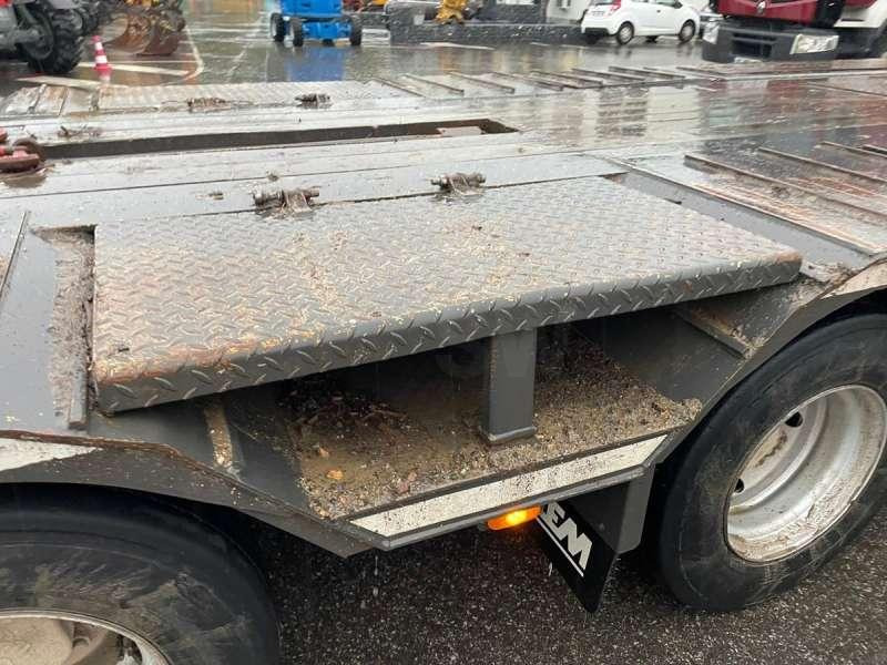 Low loader semi-trailer Verem 3 ESSIEUX: picture 20 Low loader semi-trailer Verem 3 ESSIEUX: picture 20