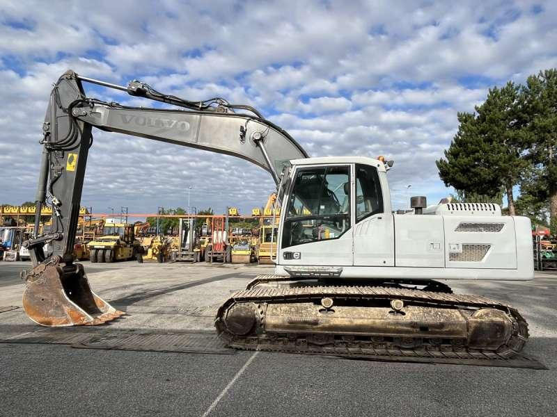 Volvo EC220DL - Crawler excavator: picture 4 Volvo EC220DL - Crawler excavator: picture 4