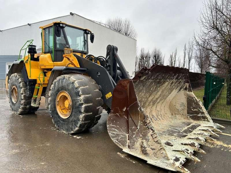 Volvo L220H - Wheel loader: picture 1 Volvo L220H - Wheel loader: picture 1
