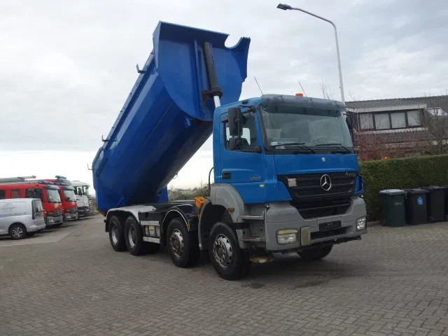 Mercedes-Benz Axor 3243 8X4 - Tipper: picture 1 Mercedes-Benz Axor 3243 8X4 - Tipper: picture 1
