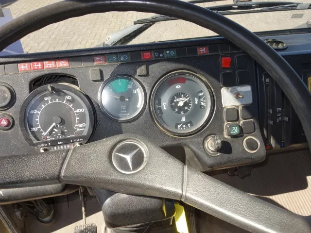 Tank truck Mercedes-Benz MB 2222 6X4 WATERTANKER WITH PUMP: picture 8