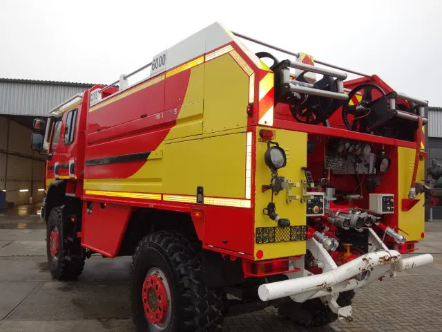 Renault Kerax 410dci euro5,6000 liter water,canon on the roof - Fire truck: picture 5 Renault Kerax 410dci euro5,6000 liter water,canon on the roof - Fire truck: picture 5