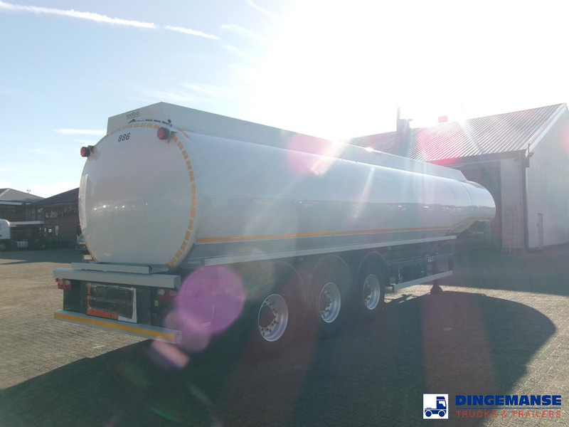 COBO Fuel tank alu 44.7 m3 / 6 comp + pump - Tank semi-trailer: picture 4 COBO Fuel tank alu 44.7 m3 / 6 comp + pump - Tank semi-trailer: picture 4