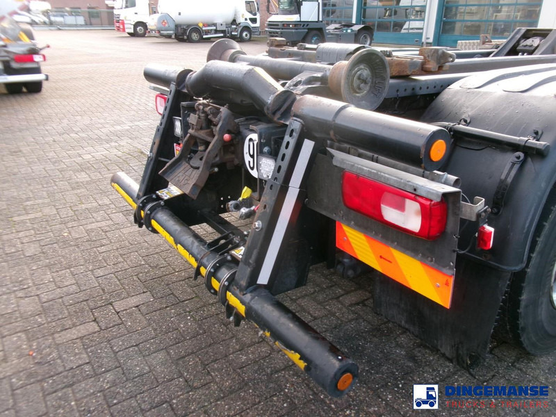 Hook lift truck DAF CF 460 6x2 Euro 6 Hyva container hook 20 t: picture 17