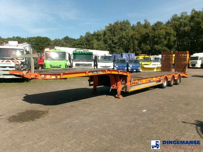 KING 3-axle semi-lowbed trailer 44T + ramps - Low loader semi-trailer: picture 1 KING 3-axle semi-lowbed trailer 44T + ramps - Low loader semi-trailer: picture 1