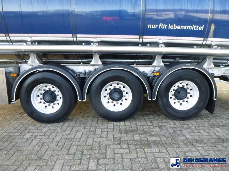 LAG Food tank inox 32m3 / 3 comp + pump + steam heating + webasto - Tank semi-trailer: picture 5 LAG Food tank inox 32m3 / 3 comp + pump + steam heating + webasto - Tank semi-trailer: picture 5