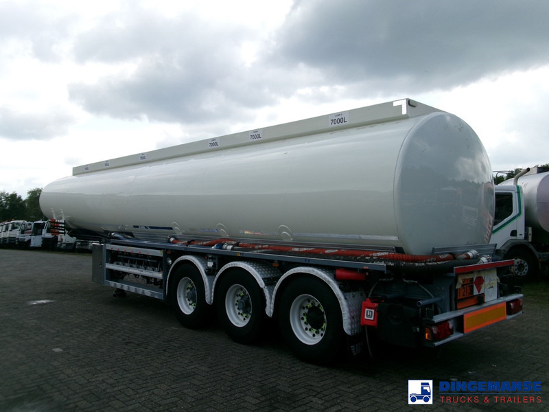 LAG Fuel tank alu 44.5 m3 / 6 + pump - Tank semi-trailer: picture 4 LAG Fuel tank alu 44.5 m3 / 6 + pump - Tank semi-trailer: picture 4