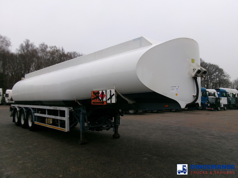 Lakeland Fuel tank alu 42.8 m3 / 6 comp + pump - Tank semi-trailer: picture 2 Lakeland Fuel tank alu 42.8 m3 / 6 comp + pump - Tank semi-trailer: picture 2