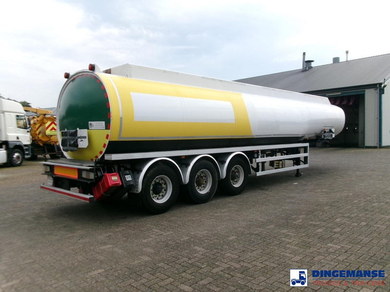Lakeland Fuel tank alu 43 m3 / 6 comp - Tank semi-trailer: picture 4 Lakeland Fuel tank alu 43 m3 / 6 comp - Tank semi-trailer: picture 4