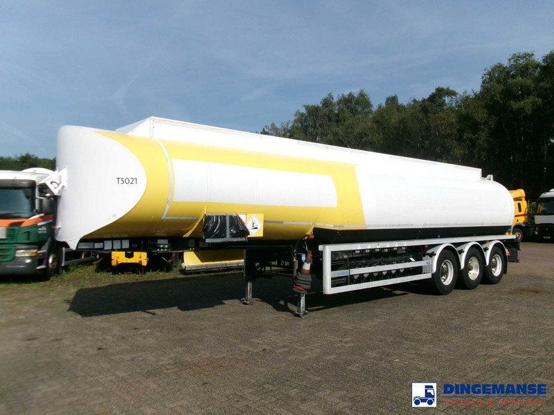 Lakeland Fuel tank alu 43 m3 / 6 comp - Tank semi-trailer: picture 1 Lakeland Fuel tank alu 43 m3 / 6 comp - Tank semi-trailer: picture 1