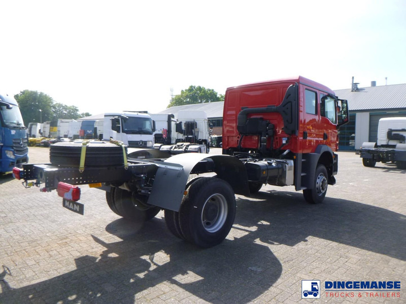 MAN TGM 18.320 4x4 BB chassis / new/unused - Cab chassis truck: picture 4 MAN TGM 18.320 4x4 BB chassis / new/unused - Cab chassis truck: picture 4