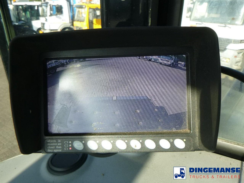 Terminal tractor MOL RM 255 4X4 terminal drawbar tractor 150 ton: picture 12