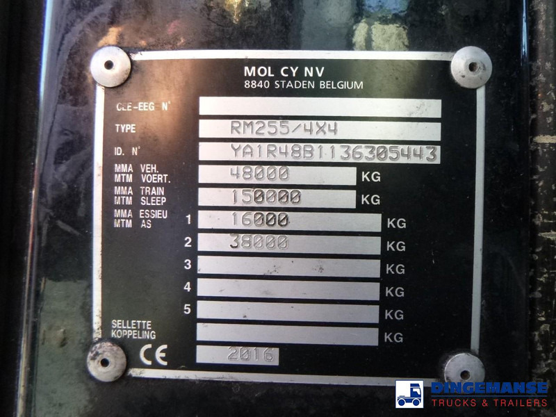 Terminal tractor MOL RM 255 4X4 terminal drawbar tractor 150 ton: picture 14