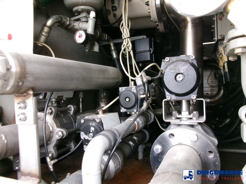 Leasing of Mercedes-Benz Actros 2535 6x2 vacuum tank Saugbagger Mercedes-Benz Actros 2535 6x2 vacuum tank Saugbagger: picture 9