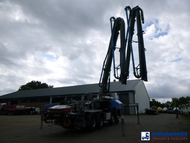 Concrete pump truck Mercedes-Benz Arocs 8x4 Liebherr 35 XXT concrete pump 35 m: picture 9