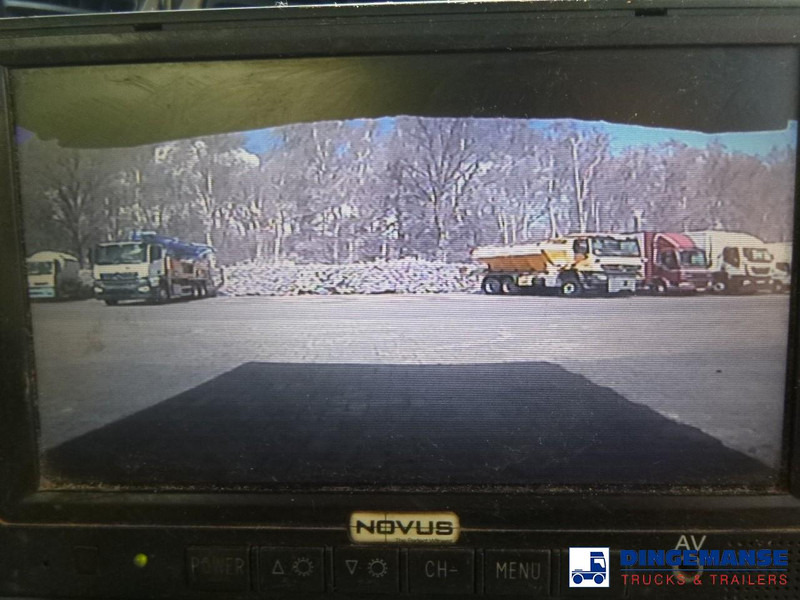 Leasing of Renault Kerax 430 DXI 8x4 RHD tipper steel 31 m3 Renault Kerax 430 DXI 8x4 RHD tipper steel 31 m3: picture 20