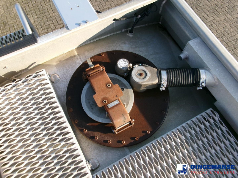 Tank truck Renault Premium 300 6x2 fuel tank 19 m3 / 5 comp / ADR 31/08/24: picture 18