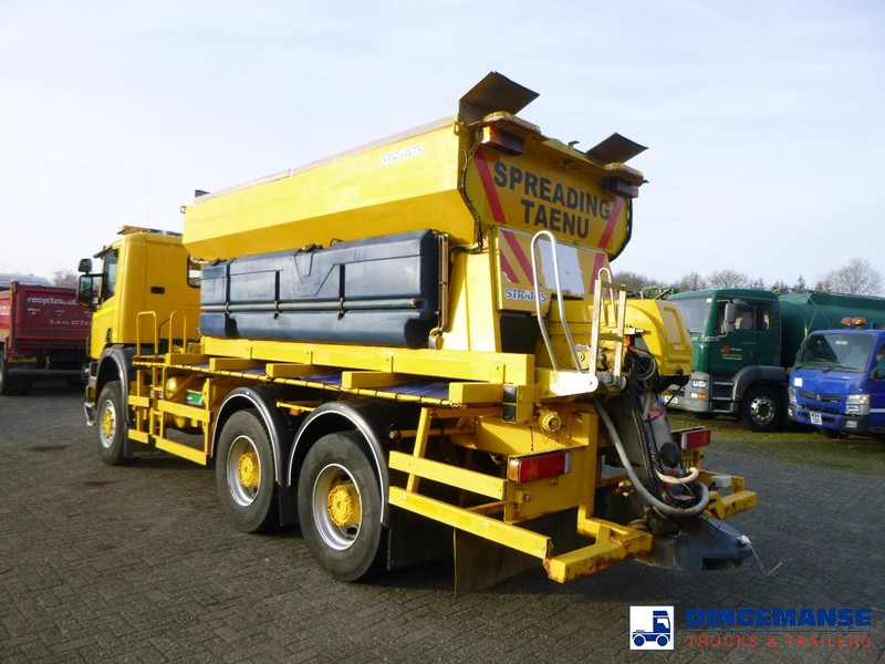 Scania P114-340 CB 6X6 RHD gritter / snow plough - Snow removal vehicle: picture 3 Scania P114-340 CB 6X6 RHD gritter / snow plough - Snow removal vehicle: picture 3