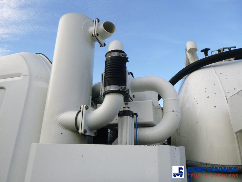 Vacuum truck Scania P124-420 6x2 vacuum tank 10.5 m3: picture 10 Vacuum truck Scania P124-420 6x2 vacuum tank 10.5 m3: picture 10