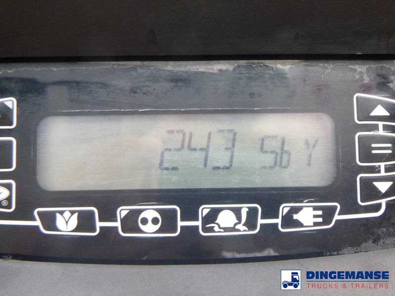 Refrigerator semi-trailer Schmitz Cargobull Frigo trailer + Carrier Vector 1350: picture 17 Refrigerator semi-trailer Schmitz Cargobull Frigo trailer + Carrier Vector 1350: picture 17