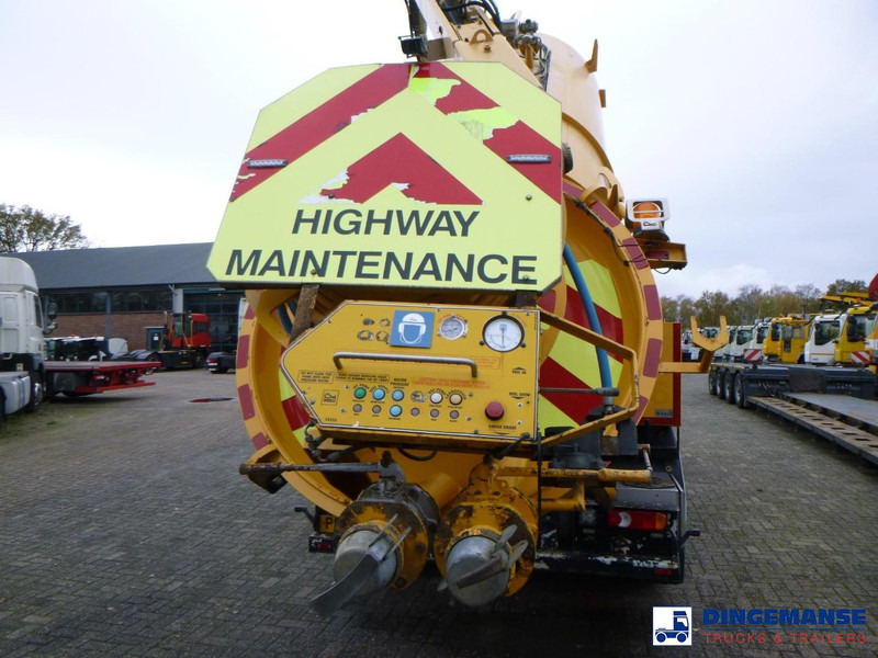 Volvo FL 4x2 Vacuum truck Whale 8.1 m3 - Vacuum truck: picture 5 Volvo FL 4x2 Vacuum truck Whale 8.1 m3 - Vacuum truck: picture 5