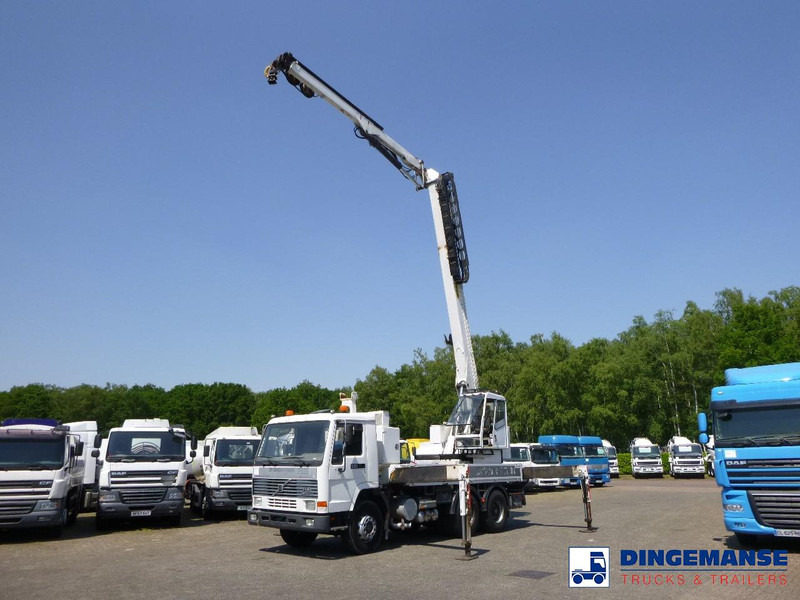 Volvo FL10 6x4 + Palfinger PK680TK - Crane truck: picture 5 Volvo FL10 6x4 + Palfinger PK680TK - Crane truck: picture 5