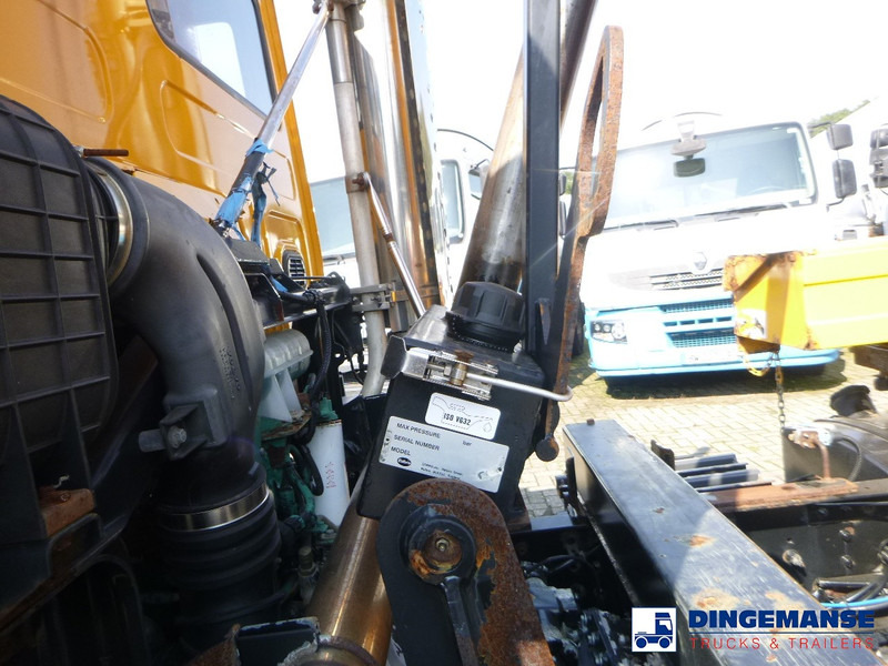 Leasing of Volvo FL6 4x2 RHD Whale vacuum tank 8 m3 Volvo FL6 4x2 RHD Whale vacuum tank 8 m3: picture 19