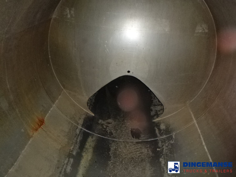 Leasing of Volvo FM7 290 6X4 RHD vacuum tank 13.7 m3 Volvo FM7 290 6X4 RHD vacuum tank 13.7 m3: picture 19